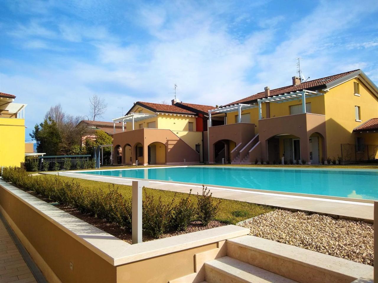 Appartamenti Acquadolce Peschiera del Garda Bagian luar foto
